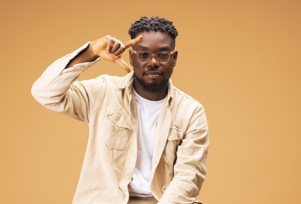 EASTERNCHILD PUTS YOU ON : KOJO TRIP -RONDO