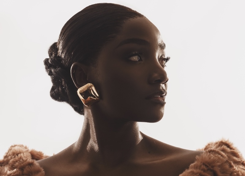 SIMI SALUTES LOVE ON EPIC NEW ALBUM ‘’LOST AND FOUND’’